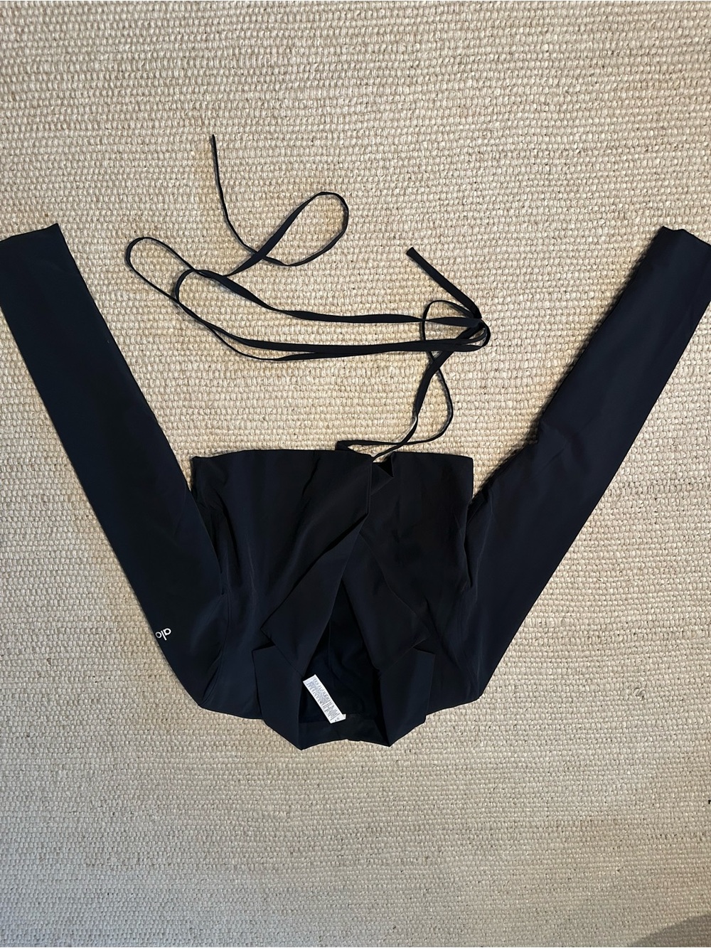 Alo Yoga Black Wrap-Style Long Sleeve Top small